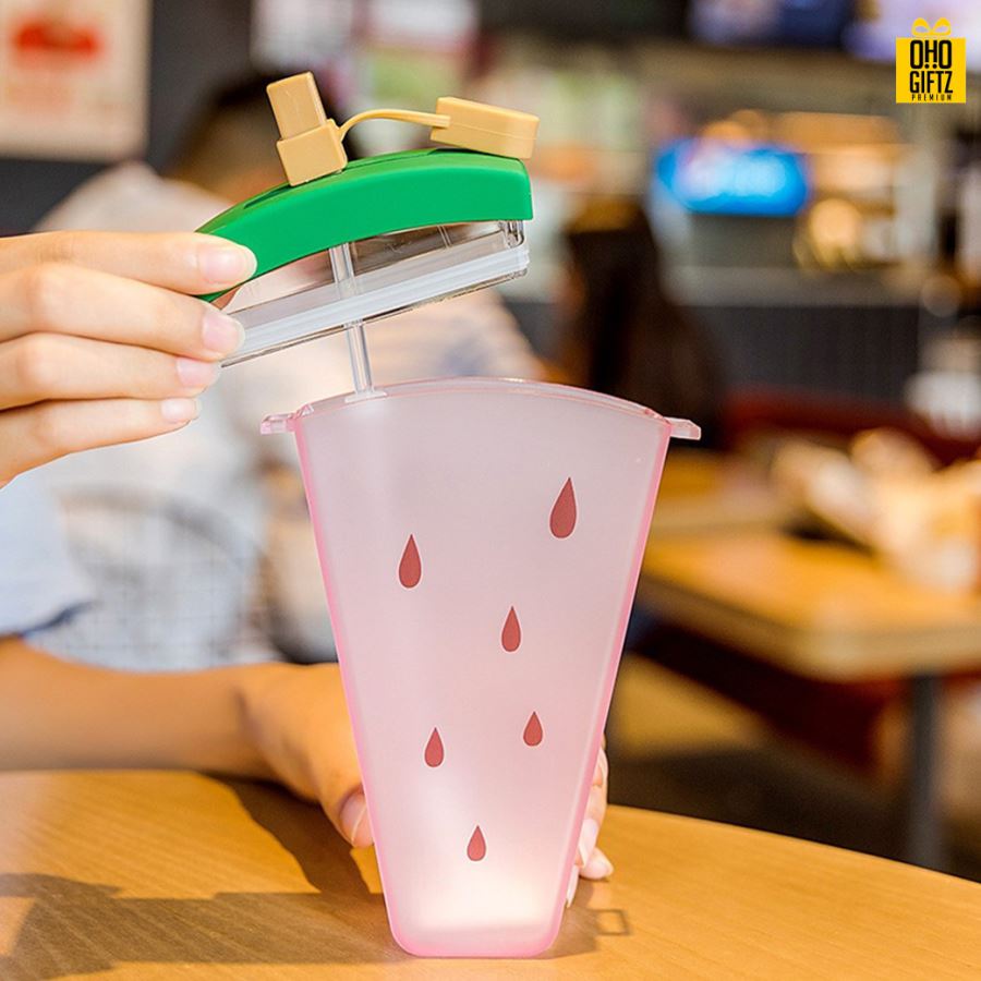 กระติกน้ำแตงโม สกรีนชื่อ สกรีนโลโก้ ทำเป็นของพรีเมี่ยมได้ 