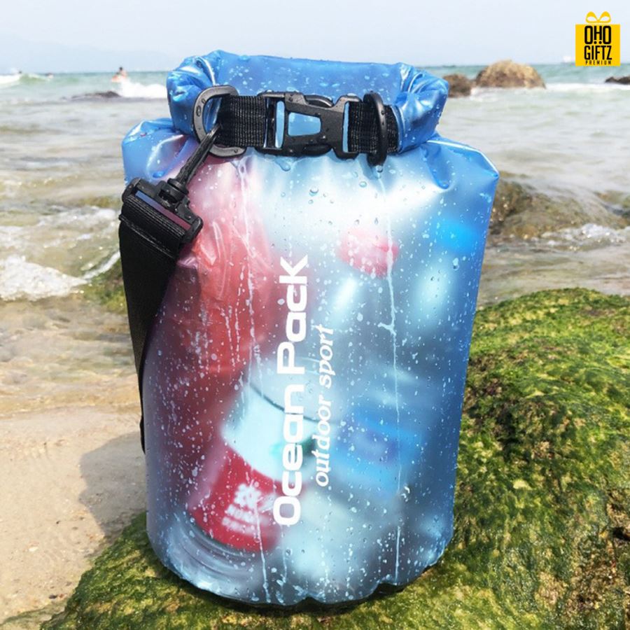 กระเป๋ากันน้ำ PVC สกรีนโลโก้ ทำเป็นของพรีเมี่ยมได้