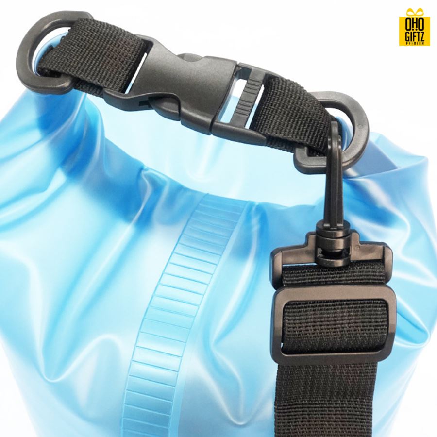 กระเป๋ากันน้ำ PVC สกรีนโลโก้ ทำเป็นของพรีเมี่ยมได้