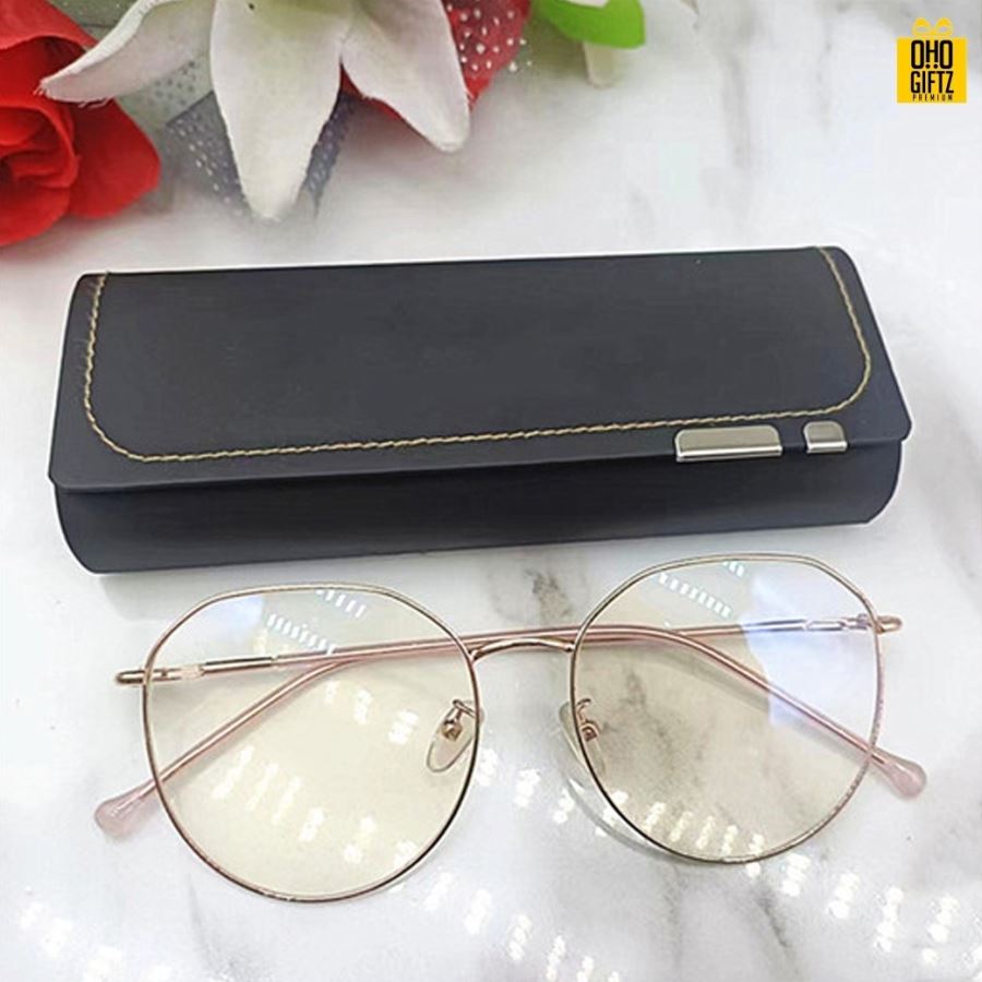 กล่องใส่แว่นตา สกรีนชื่อ สกรีนโลโก้ ทำเป็นของพรีเมี่ยมได้