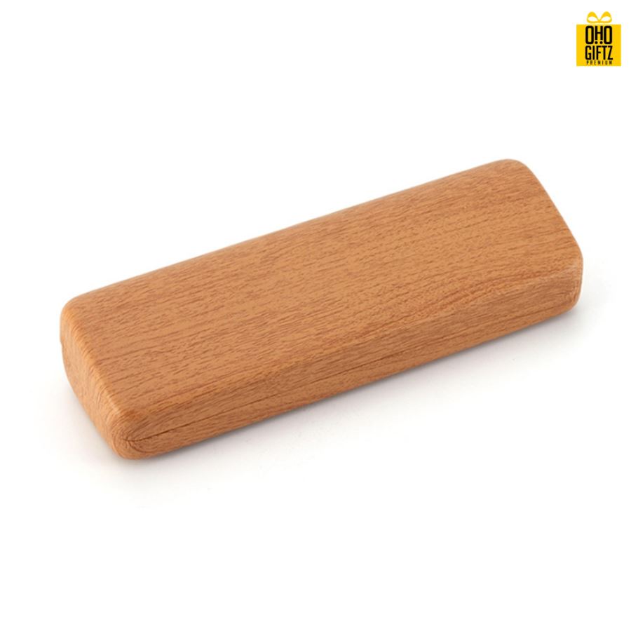 กล่องเก็บแว่นตาลายไม้ สกรีนชื่อ สกรีนโลโก้ ทำเป็นของพรีเมี่ยมได้