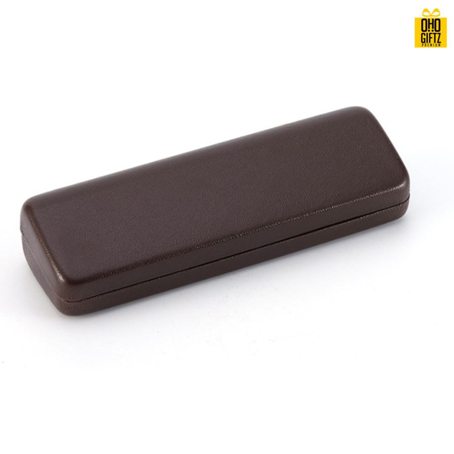 กล่องเก็บแว่นตาลายไม้ สกรีนชื่อ สกรีนโลโก้ ทำเป็นของพรีเมี่ยมได้