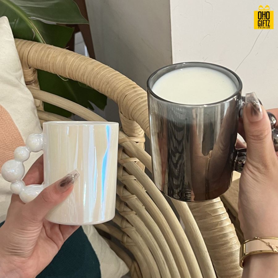 ถ้วยแก้วกาแฟ สกรีนชื่อ สกรีนโลโก้ ทำเป็นของพรีเมี่ยมได้