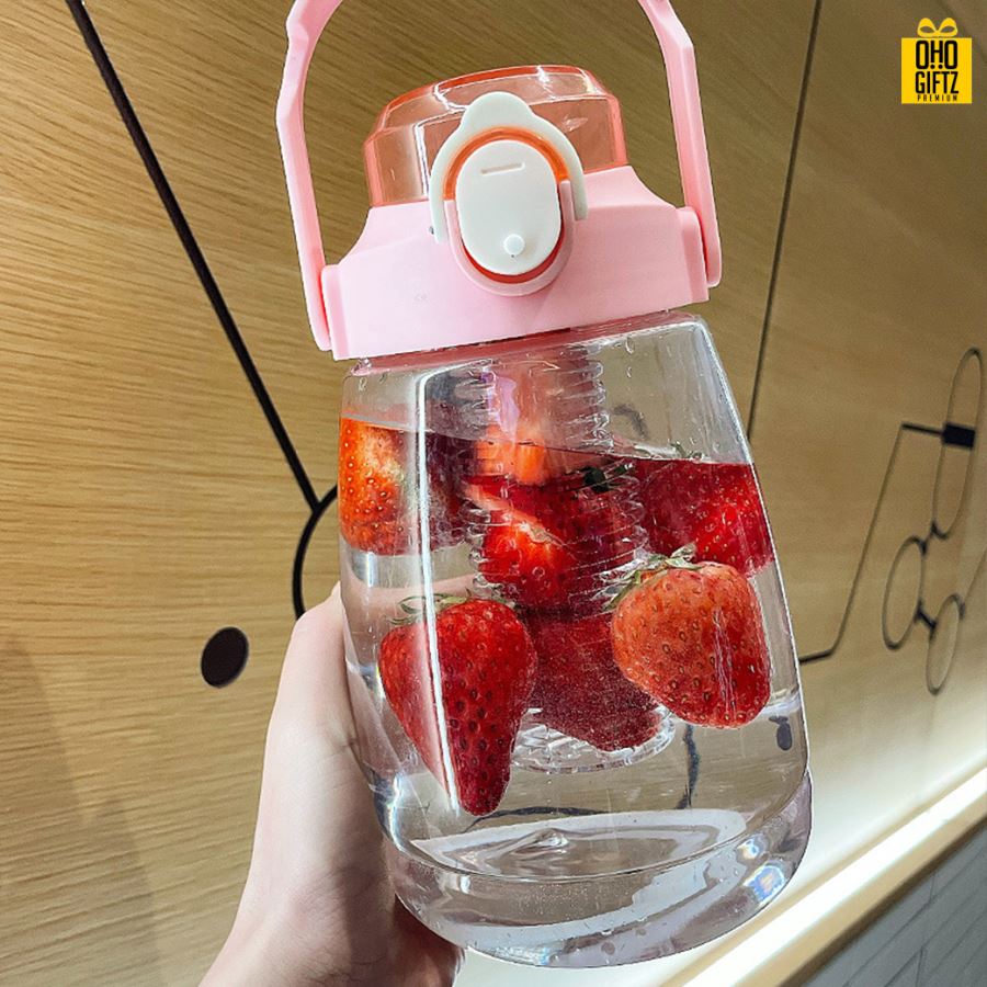 กระติกน้ำพลาสติก สกรีนชื่อ สกรีนโลโก้ ทำเป็นของพรีเมี่ยมได้ 