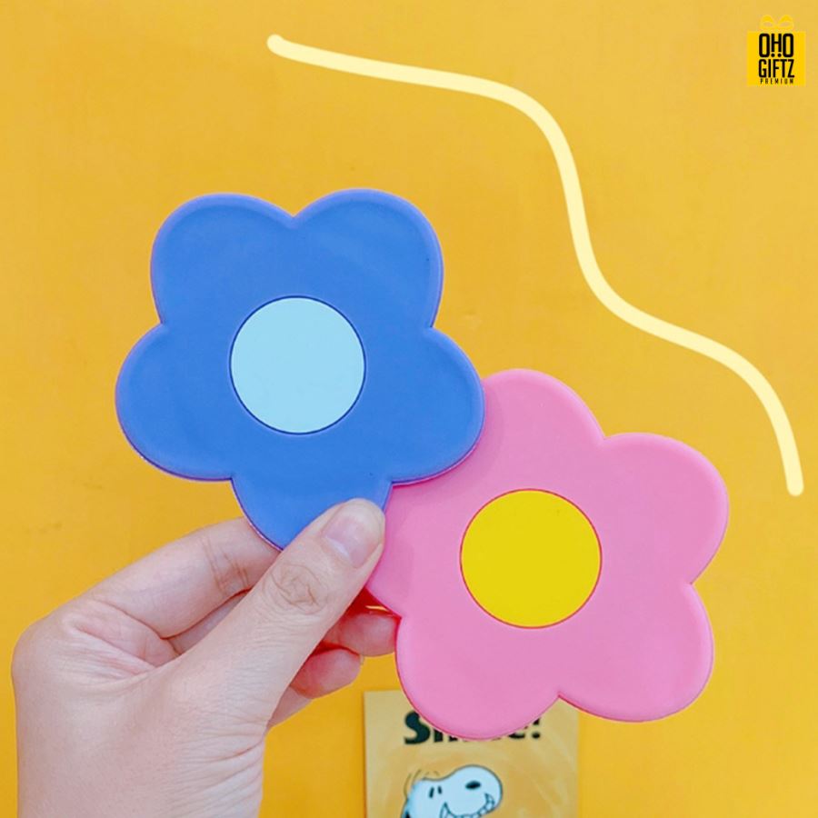 กระจกดอกไม้ สกรีนชื่อ สกรีนโลโก้  ทำเป็นของพรีเมี่ยมได้