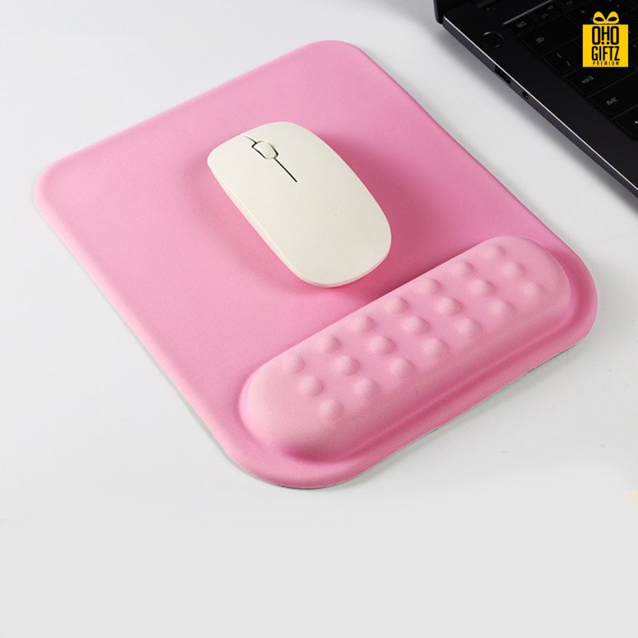 แผ่นรองเมาส์มีที่วางข้อมือ สกรีนชื่อ สกรีนโลโก้ ทำเป็นของพรีเมี่ยมได้