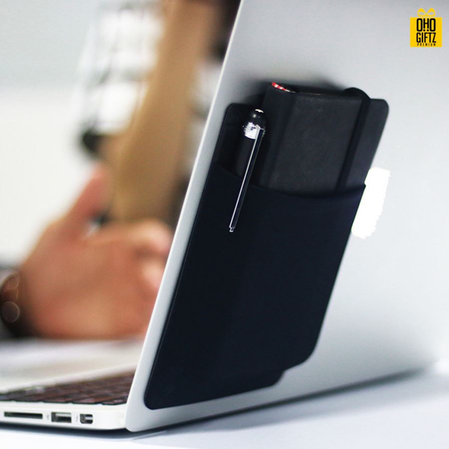 กระเป๋าติดโน้ตบุ๊กเก็บอุปกรณ์ สกรีนชื่อ สกรีนโลโก้ ทำเป็นของพรีเมี่ยมได้ 