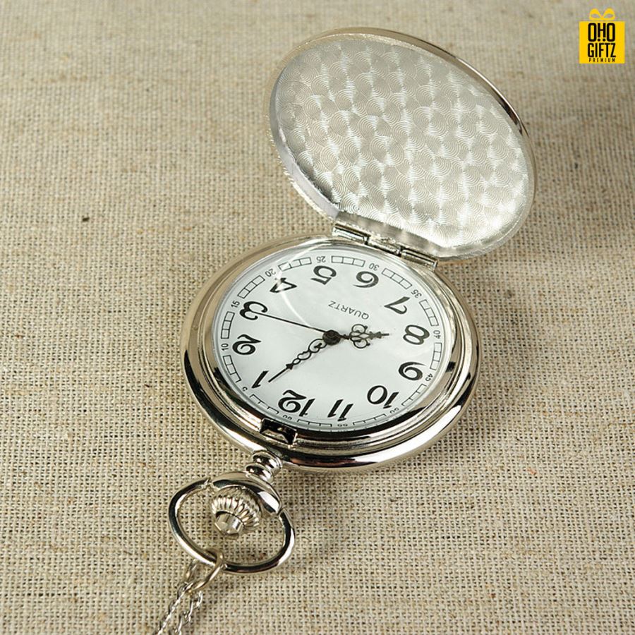 สร้อยคอนาฬิกาพ็อกเก็ตสไตล์วินเทจ สามารถยิงเลเซอร์โลโก้ ทำเป็นของพรีเมี่ยม ของชำร่วยได้