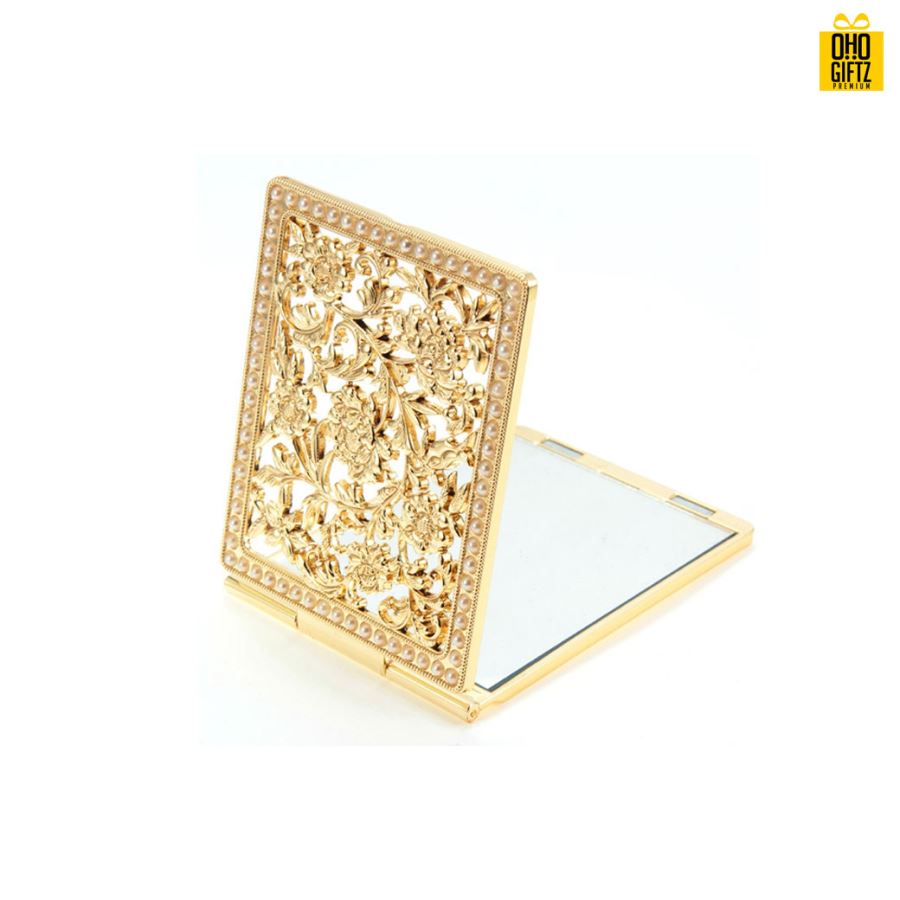 กระจกขนาดพกพา สกรีนชื่อ สกรีนโลโก้  ทำเป็นของพรีเมี่ยมได้