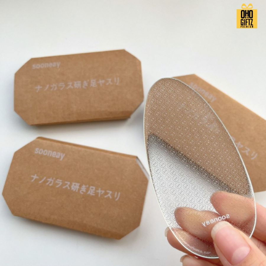 กระจกแก้วนาโนขัดเท้าด้าน สกรีนชื่อร้าน ทำเป็นของพรีเมี่ยมได้