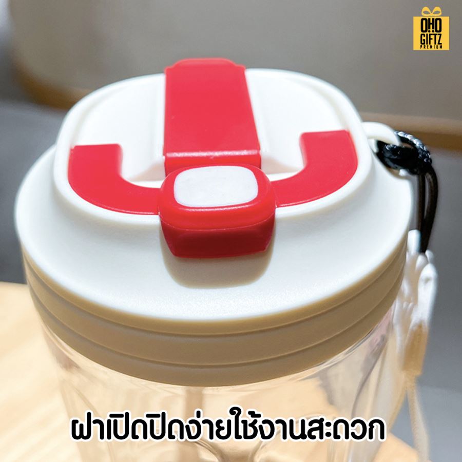 ถ้วยน้ำพลาสติกสีใส สกรีนโลโก้ ทำเป็นของพรีเมี่ยมได้