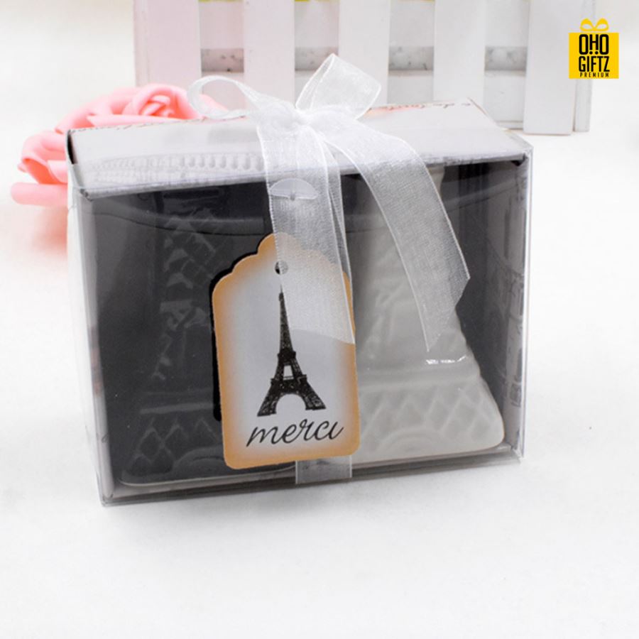 ที่ใส่เครื่องปรุงรูปหอไอเฟล  พิมพ์สติกเกอร์ชื่อฟรี ทำเป็นของพรีเมี่ยม ของชำร่วยงานเเต่งงานได้