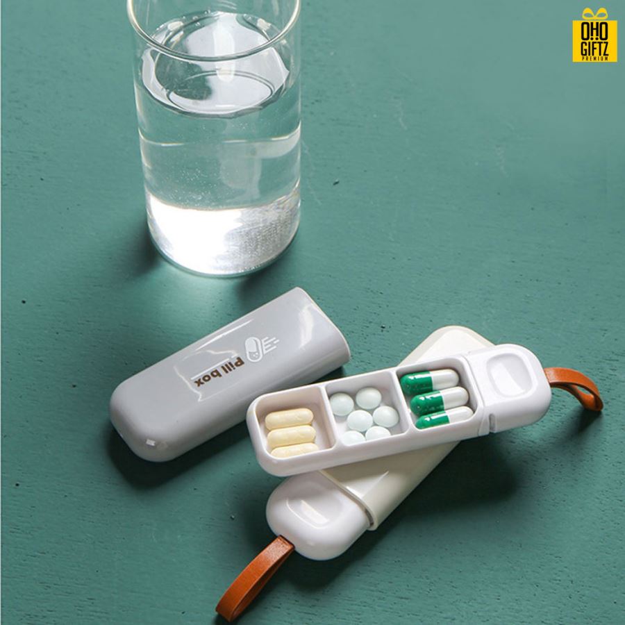 กล่องเก็บยาแบบพกพา สกรีนชื่อ สกรีนโลโก้ ทำเป็นของพรีเมี่ยมได้