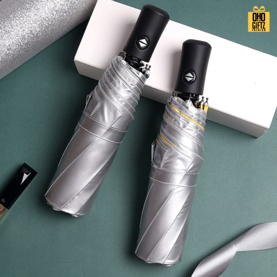 ร่มสีเงินไททาเนี่ยม ป้องกันรังสีUV สกรีนโลโก้ ทำเป็นสินค้าพรีเมี่ยม 