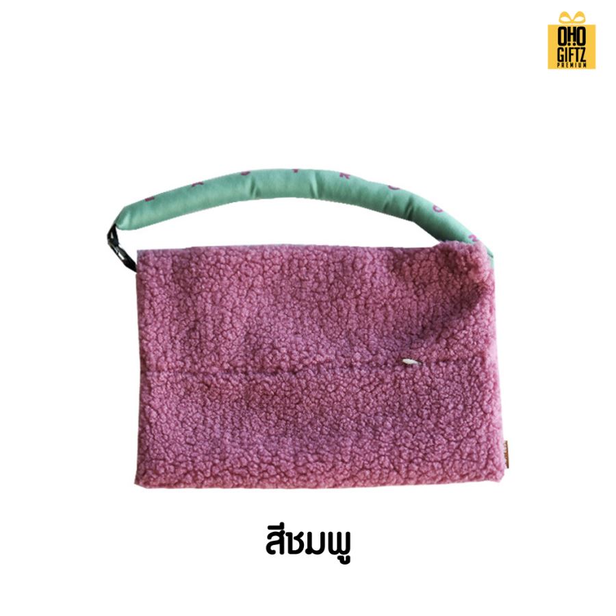 ถุงผ้าขนตุ๊กตาใส่ทิชชู่ แขวนได้น่ารัก สกรีนโลโก้ ทำเป็นของพรีเมี่ยม ของชำร่วยได้