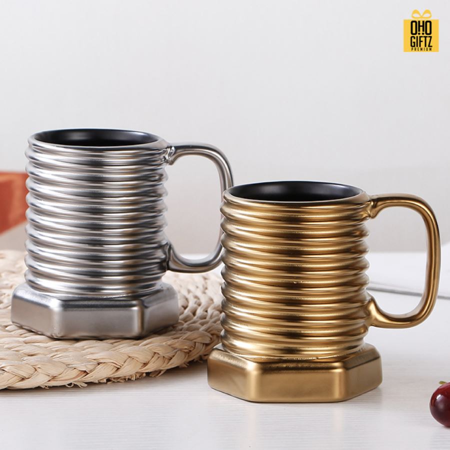 ถ้วยเซรามิกทรงน็อตสกรู สกรีนชื่อ สกรีนโลโก้ ทำเป็นของพรีเมี่ยมได้