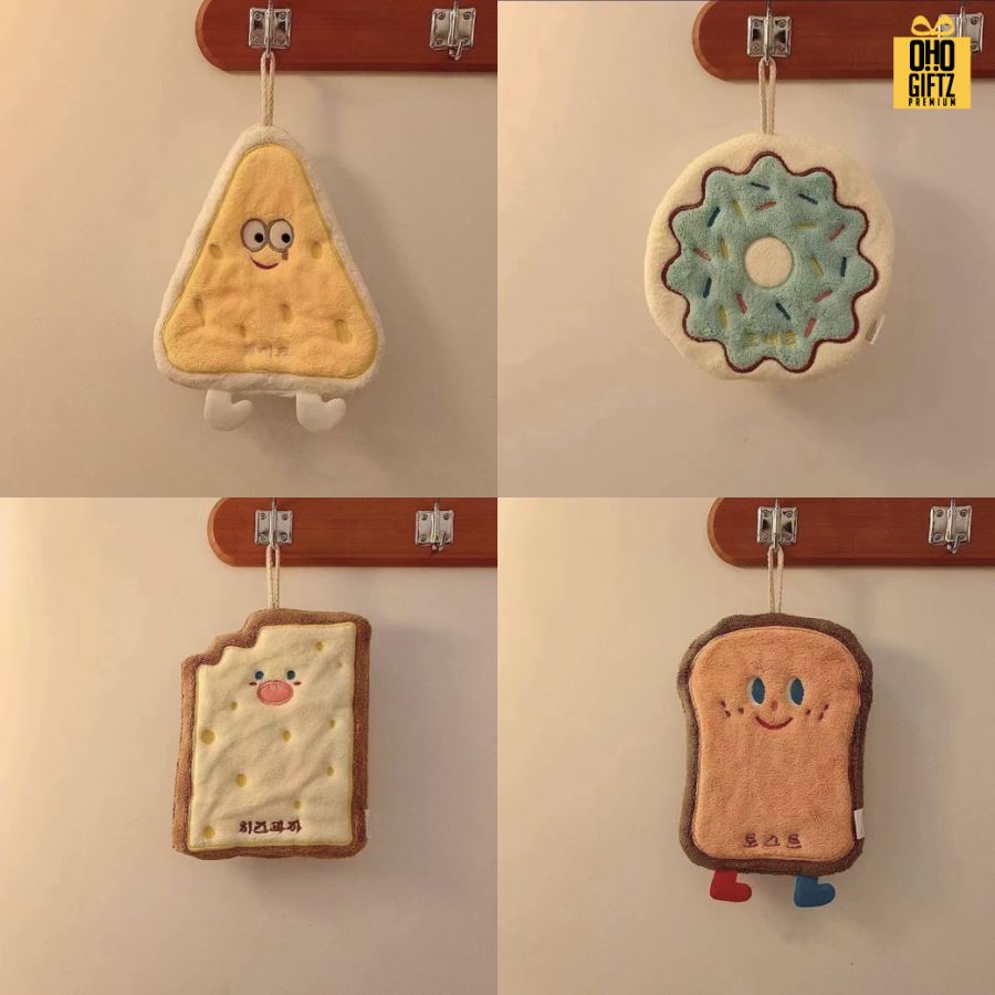 ผ้าเช็ดมือตุ๊กตาผ้า น่ารัก สกรีนโลโก้ ติดลาเบล ทำเป็นของพรีเมี่ยมได้