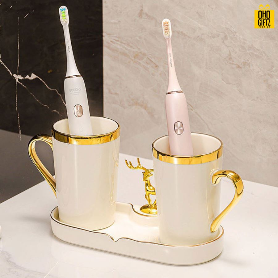 ชุดแก้วใส่แปรงสีฟัน สกรีนชื่อ สกรีนโลโก้  ทำเป็นของพรีเมี่ยมได้ 