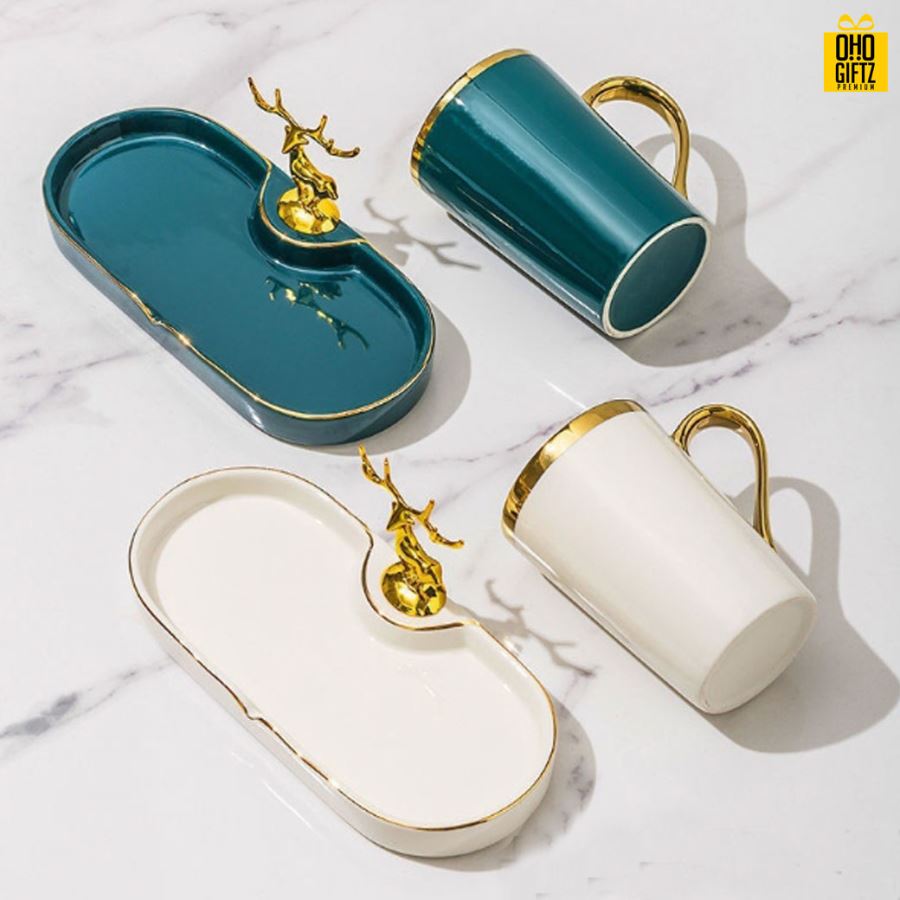 ชุดแก้วใส่แปรงสีฟัน สกรีนชื่อ สกรีนโลโก้  ทำเป็นของพรีเมี่ยมได้ 