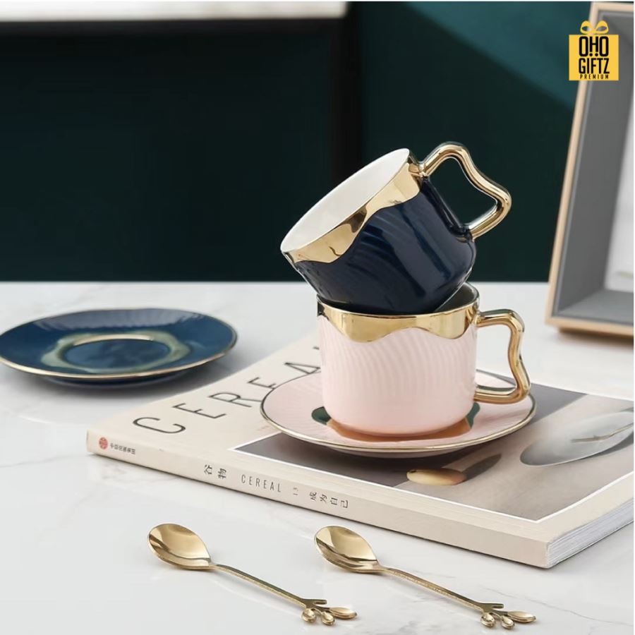 ชุดกาแฟเซรามิกขอบทองหรูหรา สกรีนชื่อ สกรีนโลโก้ ทำเป็นของพรีเมี่ยมได้