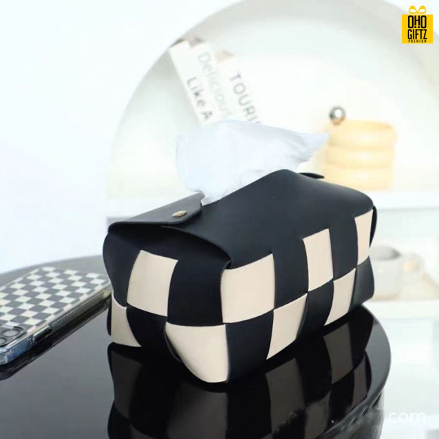 กล่องกระดาษทิชชู่ลายตารางหมากรุก สกรีนโลโก้ ทำเป็นของพรีเมี่ยม ของชำร่วยได้