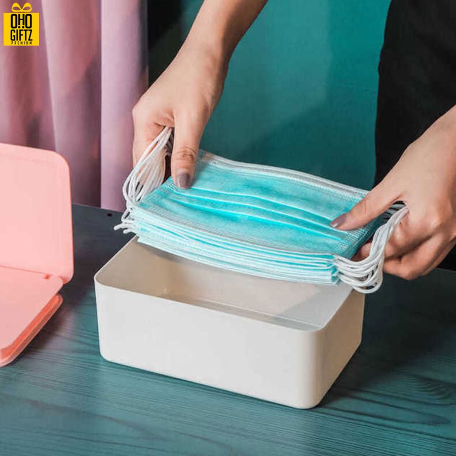 กล่องเก็บหน้ากากอนามัย สกรีนชื่อ  สกรีนโลโก้ ทำเป็นของพรีเมี่ยมได้ 