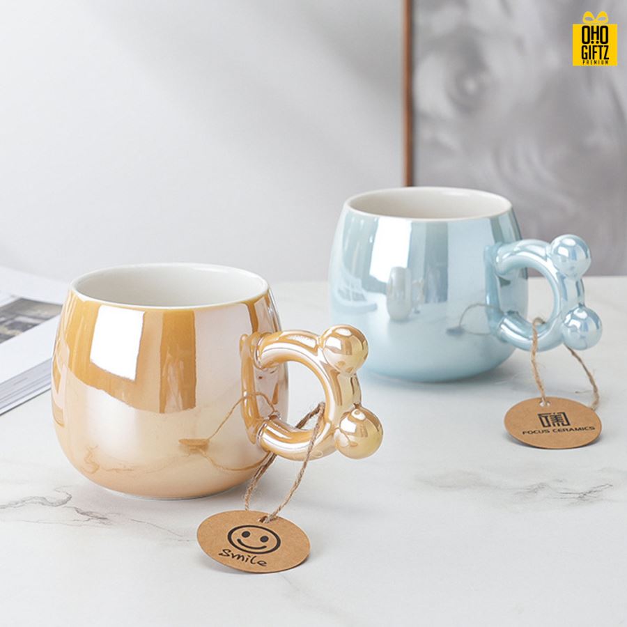 แก้วเซรามิกที่จับหูหมี สกรีนชื่อ สกรีนโลโก้ ทำเป็นของพรีเมี่ยมได้