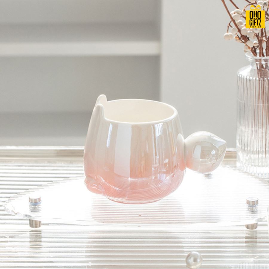 แก้วเซรามิกที่จับหางกระต่าย สกรีนชื่อ สกรีนโลโก้ ทำเป็นของพรีเมี่ยมได้