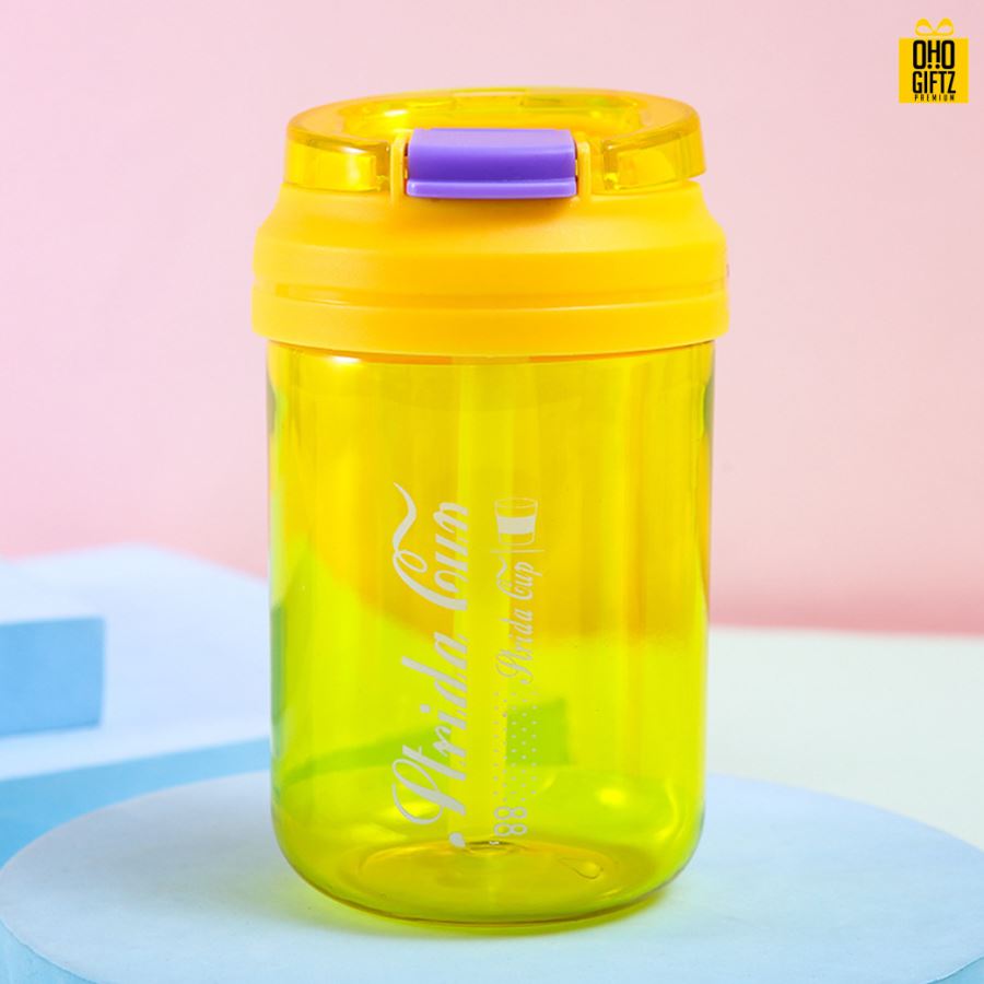 แก้วน้ำพลาสติกพร้อมหลอด สกรีนชื่อ สกรีนโลโก้ฟรี  ทำเป็นของพรีเมี่ยมได้