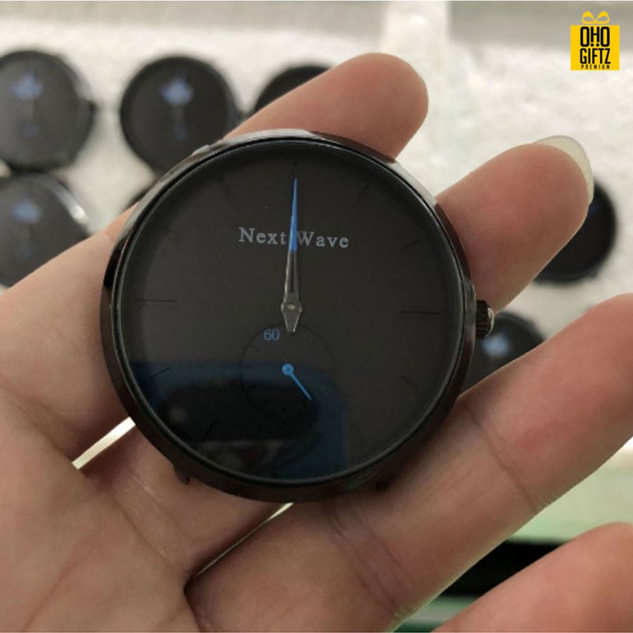 นาฬิกาข้อมือ สกรีนชื่อ สกรีนโลโก้ ทำเป็นของพรีเมี่ยมได้ 