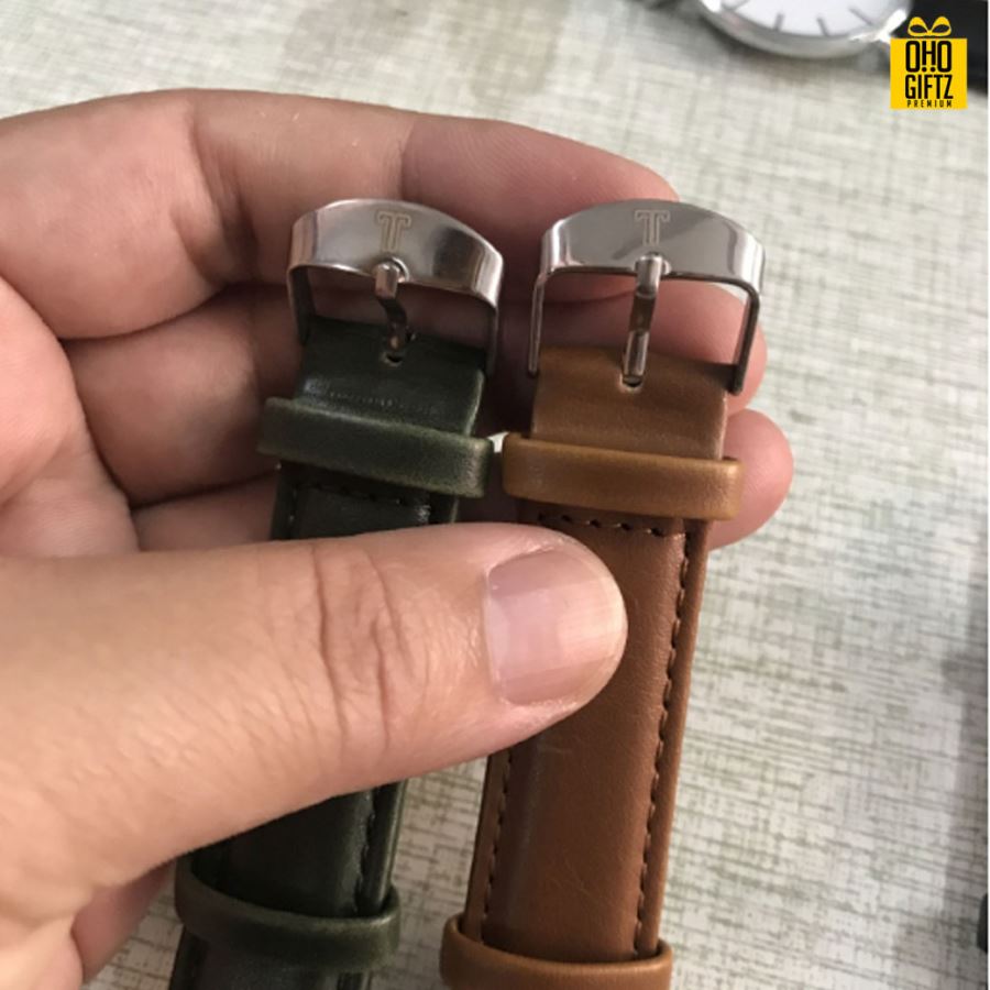 นาฬิกาข้อมือ fashion สกรีนชื่อ สกรีนโลโก้ ทำเป็นของพรีเมี่ยมได้ 