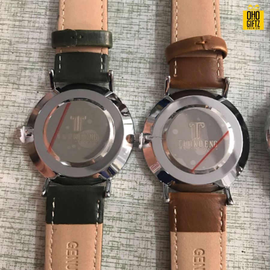 นาฬิกาข้อมือ fashion สกรีนชื่อ สกรีนโลโก้ ทำเป็นของพรีเมี่ยมได้ 