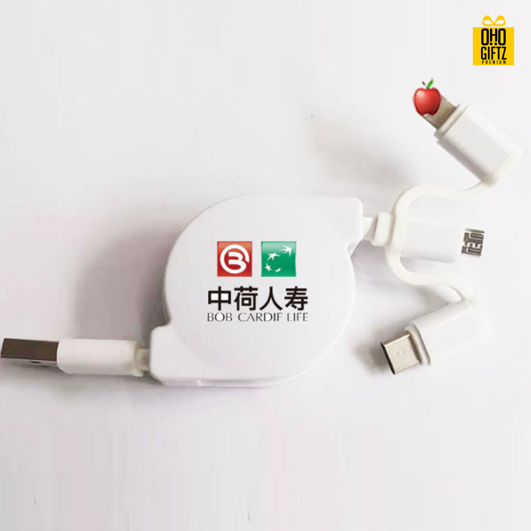 USB Hub 3 in 1 สกรีนชื่อ สกรีนโลโก้  ทำเป็นของพรีเมี่ยมได้