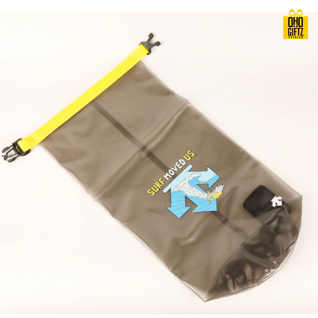 กระเป๋ากันน้ำ PVC สกรีนชื่อ สกรีนโลโก้ ทำเป็นของพรีเมี่ยมได้