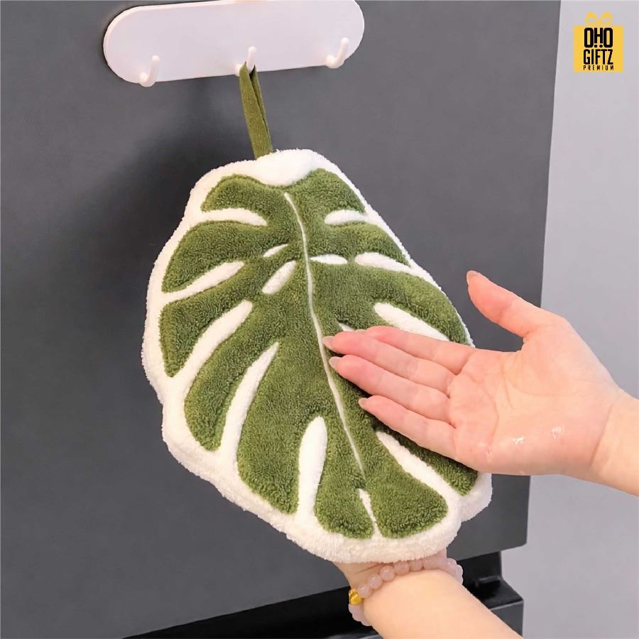 ผ้าเช็ดมือขนกำมะหยี่ทรงใบไม้ สกรีนโลโก้ ติดลาเบล ทำเป็นของพรีเมี่ยมได้