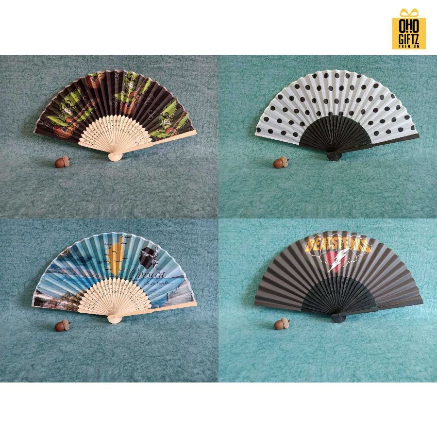 พัดจีนก้านไม้ไผ่ฉลุ พิมพ์ลายไม่จำกัดสี ทำเป็นสินค้าพรีเมี่ยม ของชำร่วย ของที่ระลึกได้