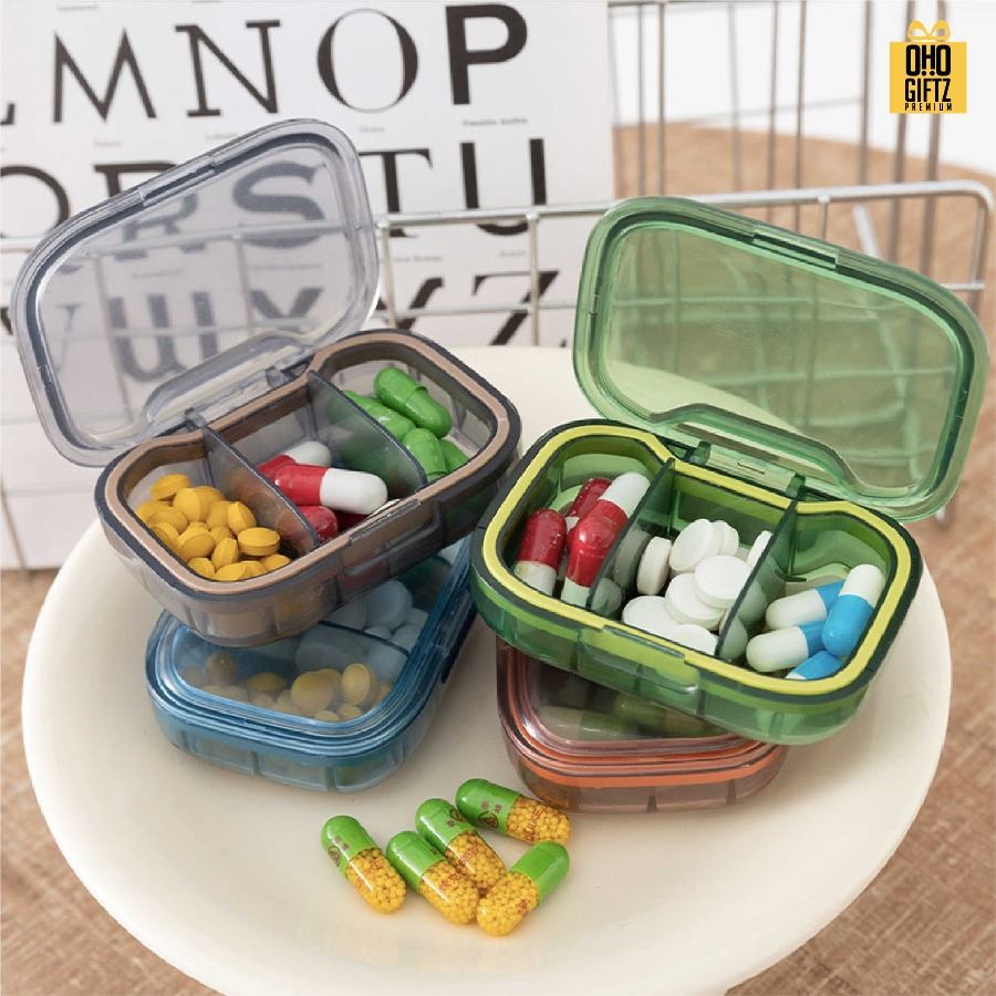 ตลับใส่ยาแบบ 3 ช่อง สกรีนชื่อ สกรีนโลโก้ ทำเป็นของพรีเมี่ยมได้ 