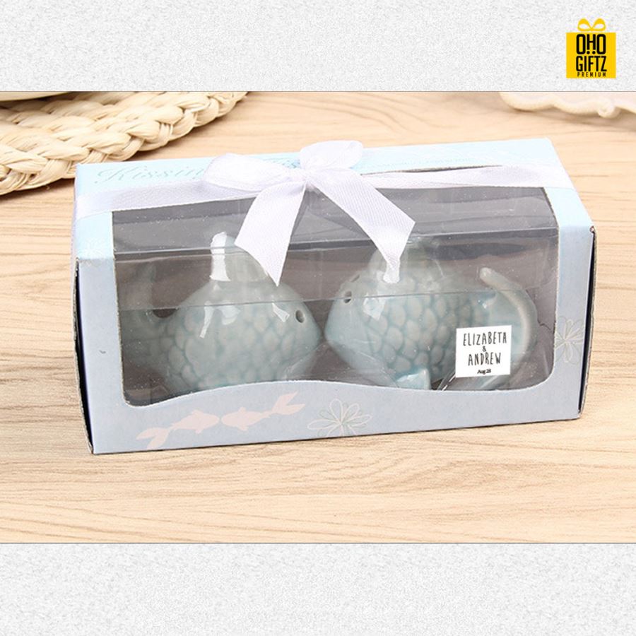 ที่ใส่เครื่องปรุงรูปปลา พิมพ์สติกเกอร์ชื่อฟรี  ทำเป็นของพรีเมี่ยม ของชำร่วยงานเเต่งงานได้ 