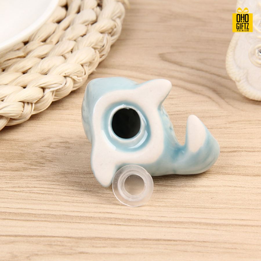 ที่ใส่เครื่องปรุงรูปปลา พิมพ์สติกเกอร์ชื่อฟรี  ทำเป็นของพรีเมี่ยม ของชำร่วยงานเเต่งงานได้ 