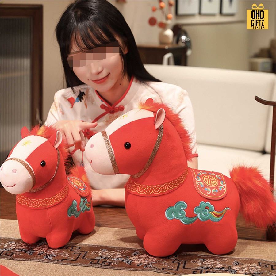 ตุ๊กตาม้านำโชค สกรีนโลโก้ ทำเป็นของพรีเมี่ยมได้ 