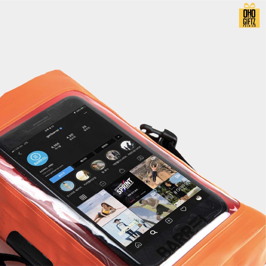 กระเป๋าใส่มือถือกันน้ำ สกรีนโลโก้  ทำเป็นของพรีเมี่ยม