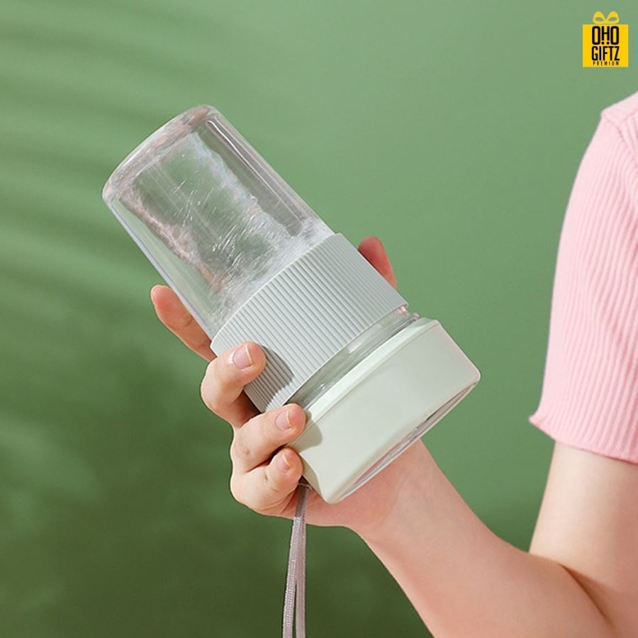 แก้วปั่นน้ำผลไม้อัตโนมัติพร้อมหลอด สกรีนชื่อ,โลโก้ได้