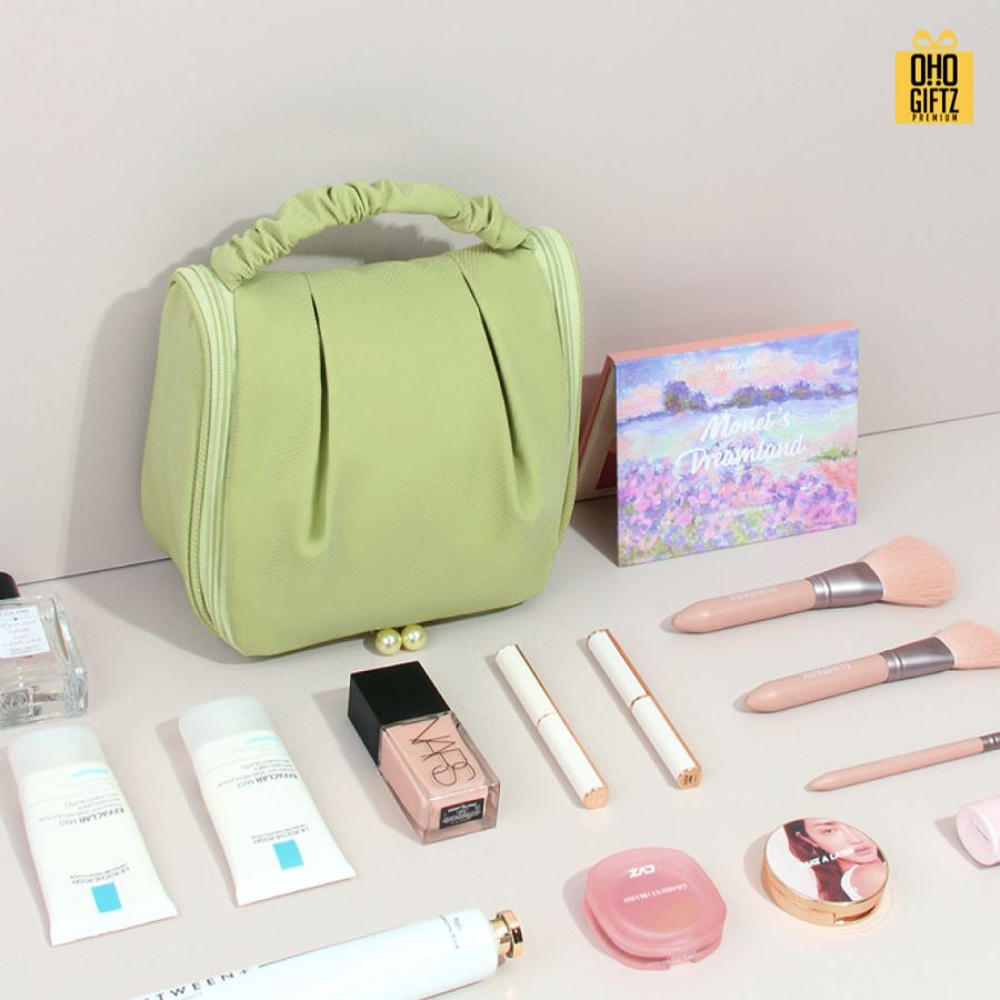 กระเป๋าใส่เครื่องสำอาง สกรีนโลโก้ ทำเป็นของพรีเมี่ยม