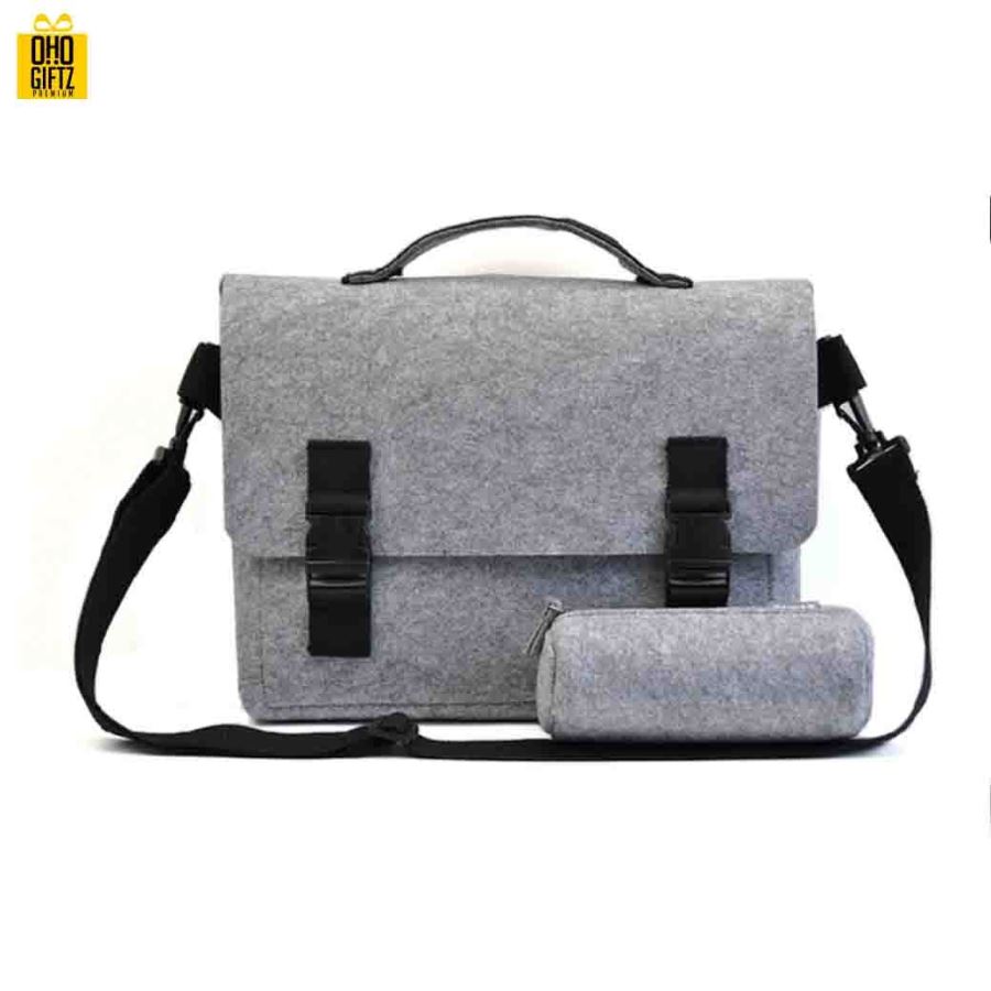 กระเป๋าโน้ตบุ๊กผ้า Felt สกรีนชื่อ, โลโก้ได้