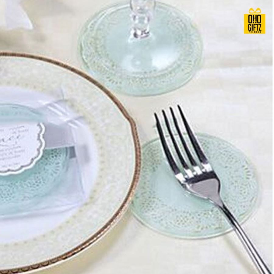 ที่รองแก้วลูกไม้ พิมพ์สติกเกอร์ชื่อฟรี ทำเป็นของพรีเมี่ยม ของชำร่วยงานเเต่งงานได้