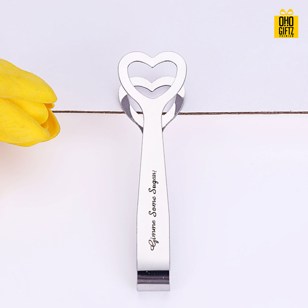 ที่หนีบขนมรูปหัวใจ พิมพ์สติกเกอร์ชื่อฟรี ทำเป็นของพรีเมี่ยม ของชำร่วยงานเเต่งงานได้