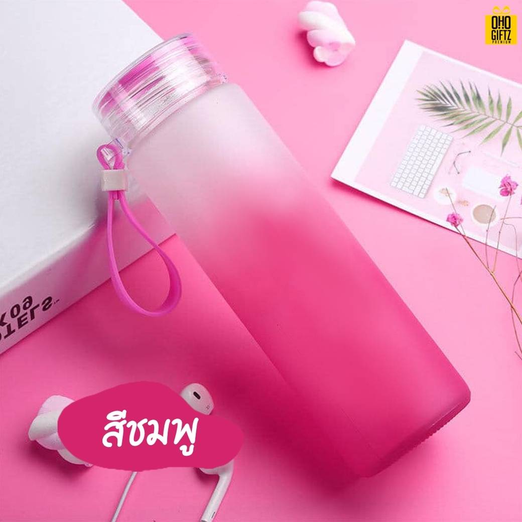 ขวดแก้วสีพาสเทล สกรีนชื่อ สกรีนโลโก้ ทำเป็นของพรีเมี่ยมได้