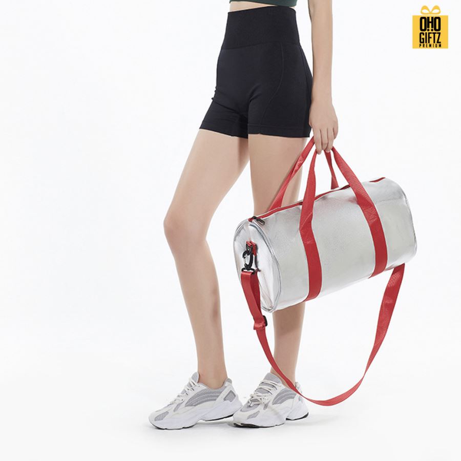 กระเป๋าเดินทางกีฬา หนัง PU สกรีนโลโก้ ทำเป็นของพรีเมี่ยมได้