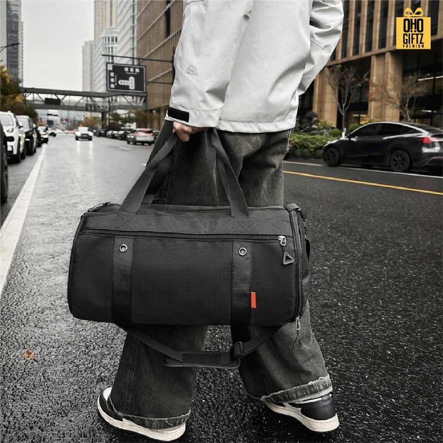 กระเป๋ายิม มีแยกส่วนแห้งและเปียก สกรีนโลโก้ ทำเป็นของพรีเมี่ยมได้