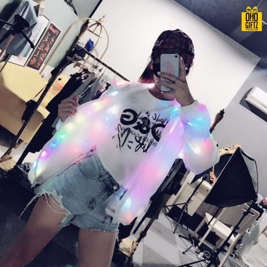 เสื้อคลุม LED สกรีนโลโก้ ทำเป็นของพรีเมี่ยมได้